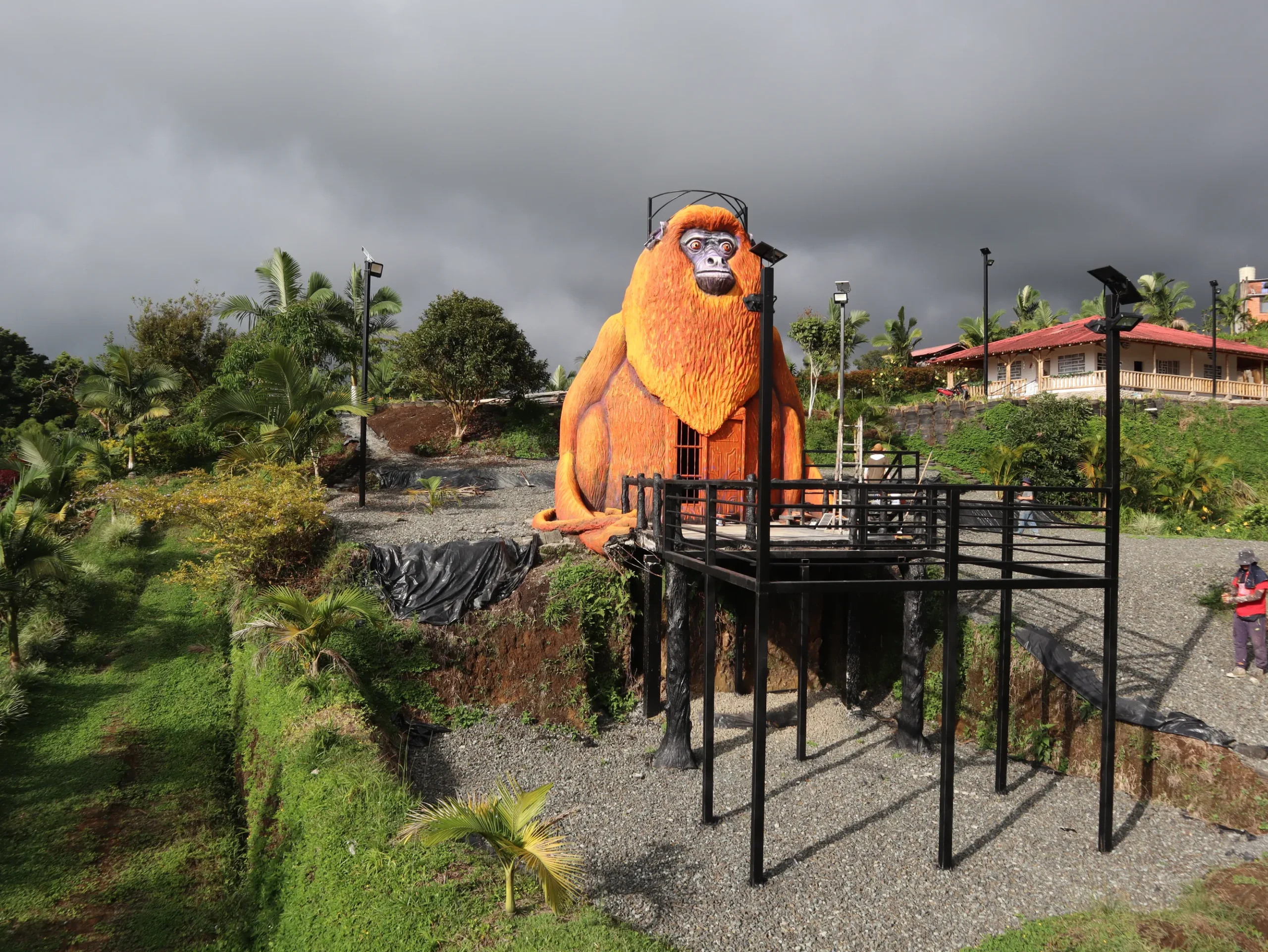 La Guardiana del Aullido en Arabia Pereira cerca de finca de alquiler